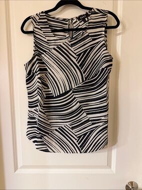 Dkny Black & White Abstract Striped Sleeveless Camisole